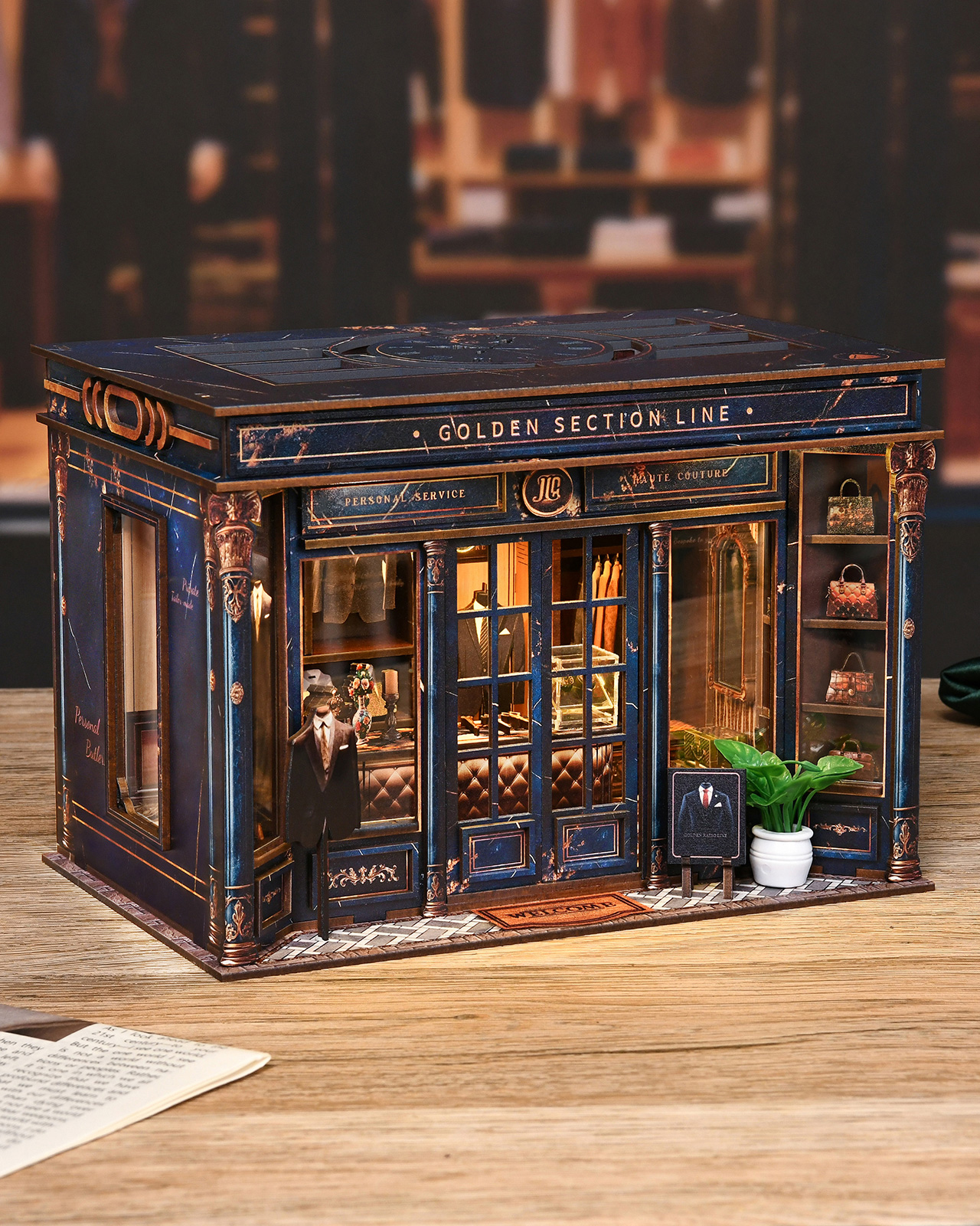DIY Book Nook Golden selection