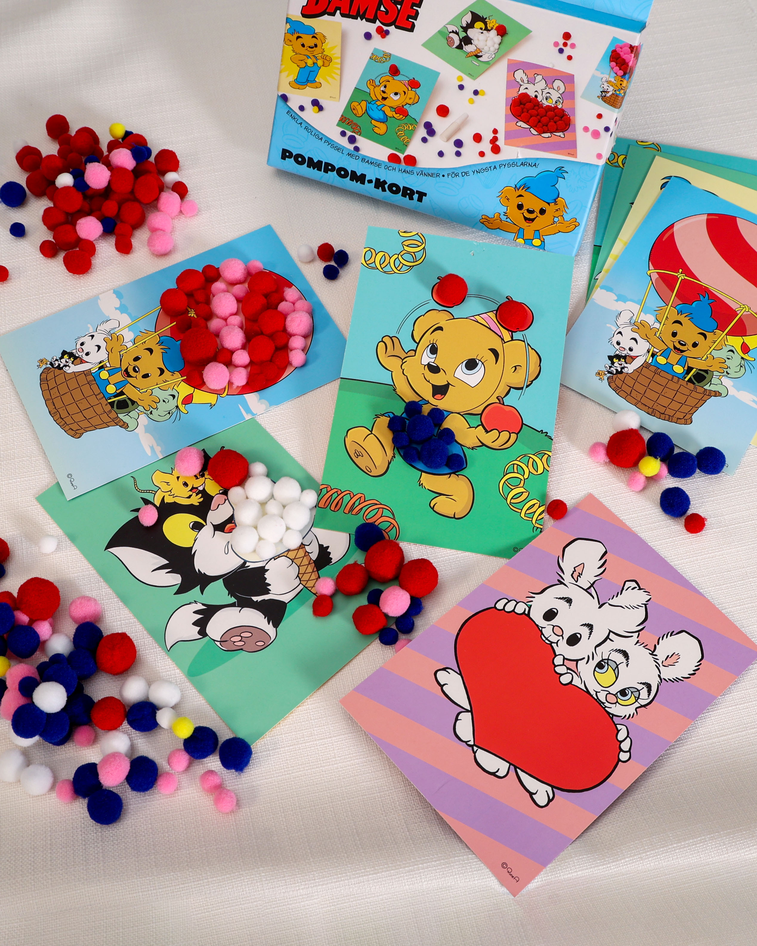Hauska askarrella Bamse Pompomaskartelulla