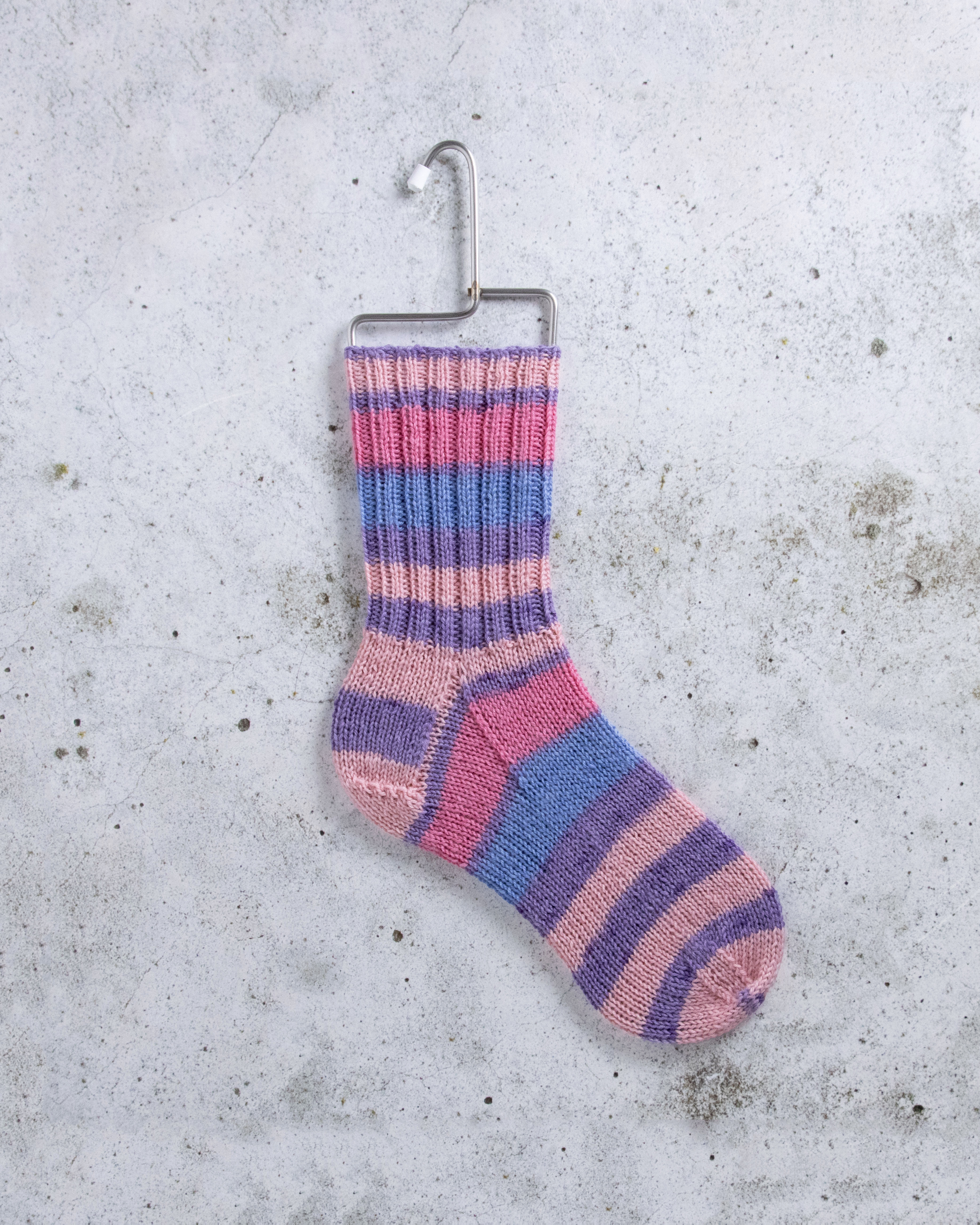 Sox Merino 4 ply, bubblegum pop