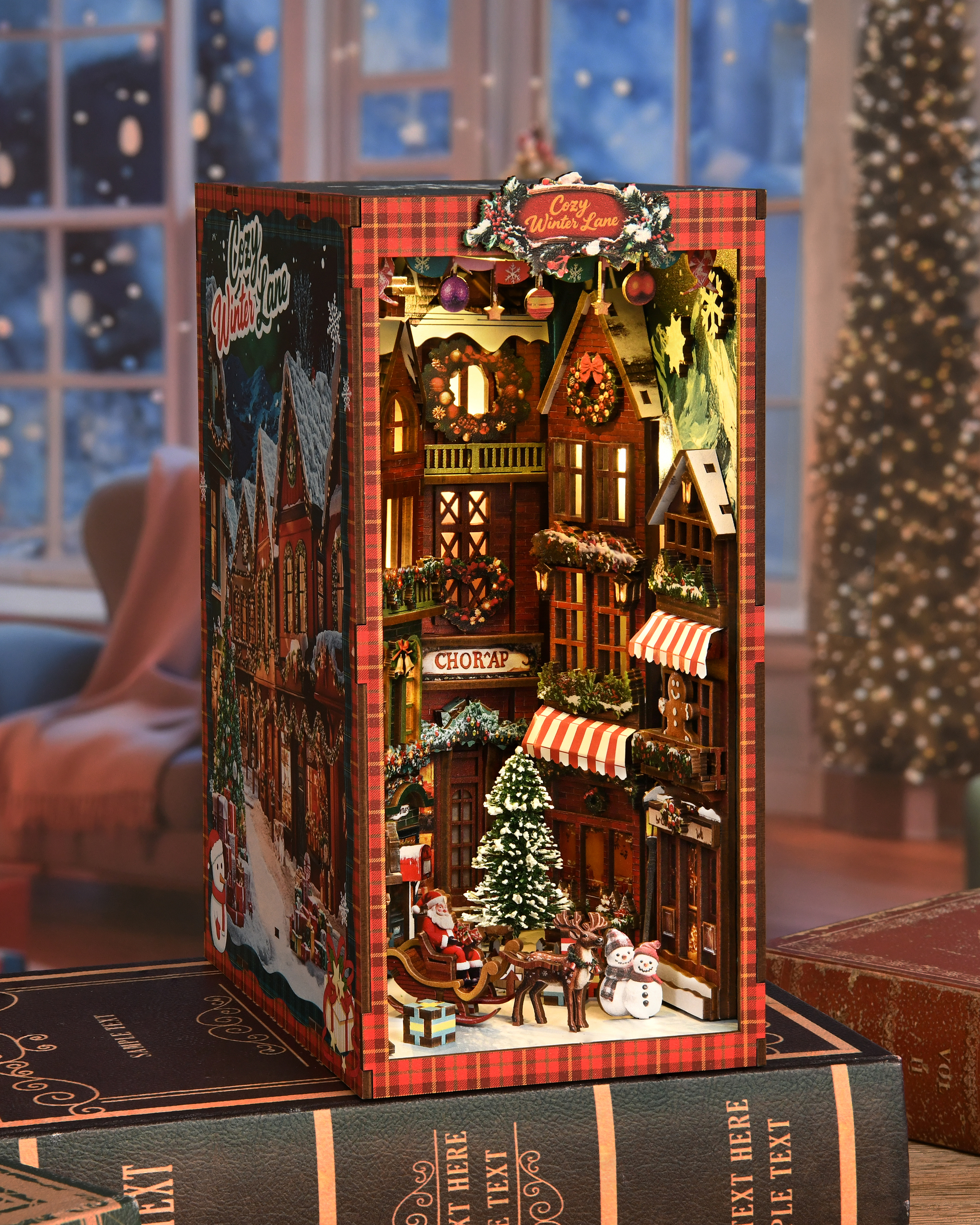 DIY Book Nook Christmas streeet corner